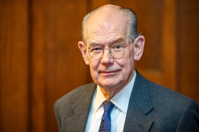 Con Mearsheimer Ukraynanın cəbhədə ciddi çətinliklərlə üzləşdiyini bildirib