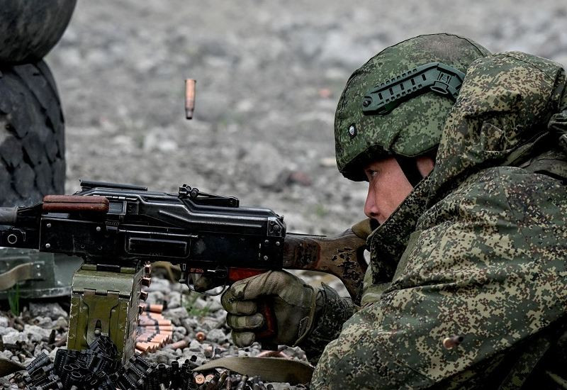 Rusiya ordusu Donetskdən iki yaşayış məntəqəsini ələ keçirdiyini açıqlayıb