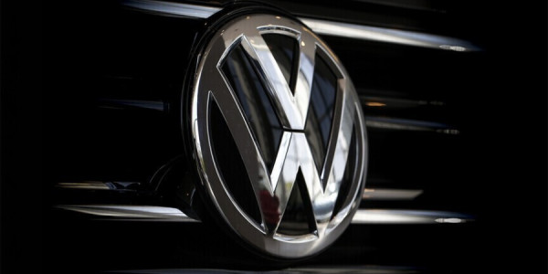 Volkswagen-də böhran dərinləşir