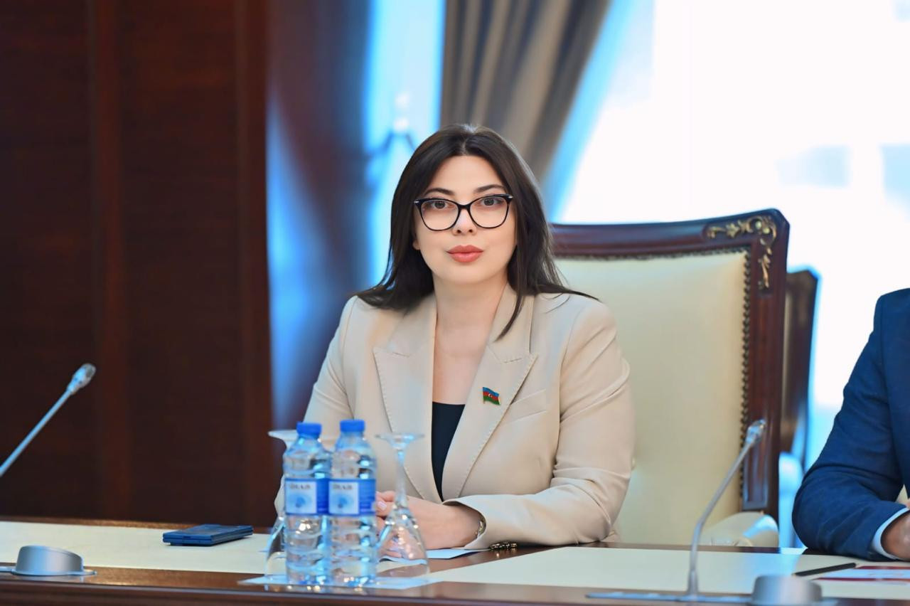 Bir tarix, üç mərhələ: Zəfər, suverenlik və Böyük Qayıdış