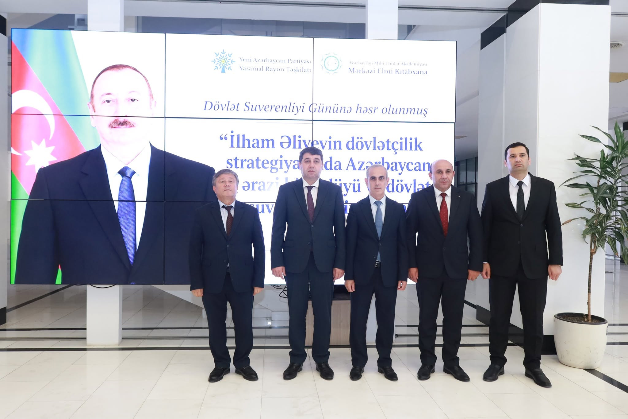 MEK-də Dövlət Suverenliyi Gününə həsr olunmuş lektoriya keçirilib