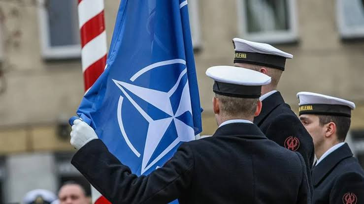 Danimarka: Qrelandiyanın təhlükəsizliyini NATO təmin edəcək