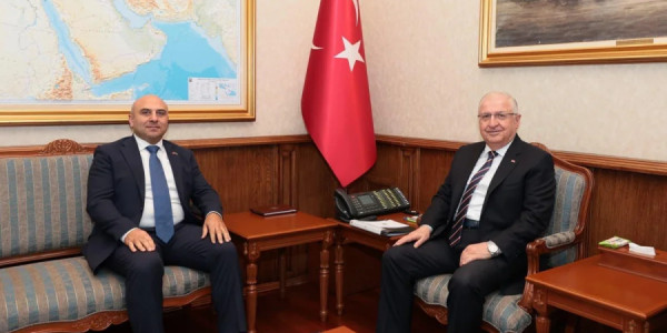 Yaşar Gülər Azərbaycanın yeni səfiri ilə görüşdü