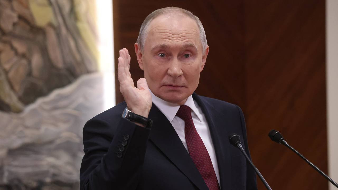 Putin APEC sammitinə gedəcək, G20-yə qatılmayacaq