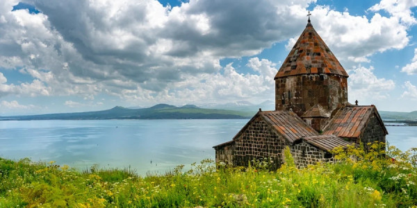 Qərbi Azərbaycan İcması Ermənistandakı Alban xristian irsini araşdıracaq