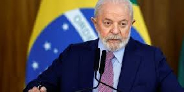 Braziliya Prezidenti Trampı