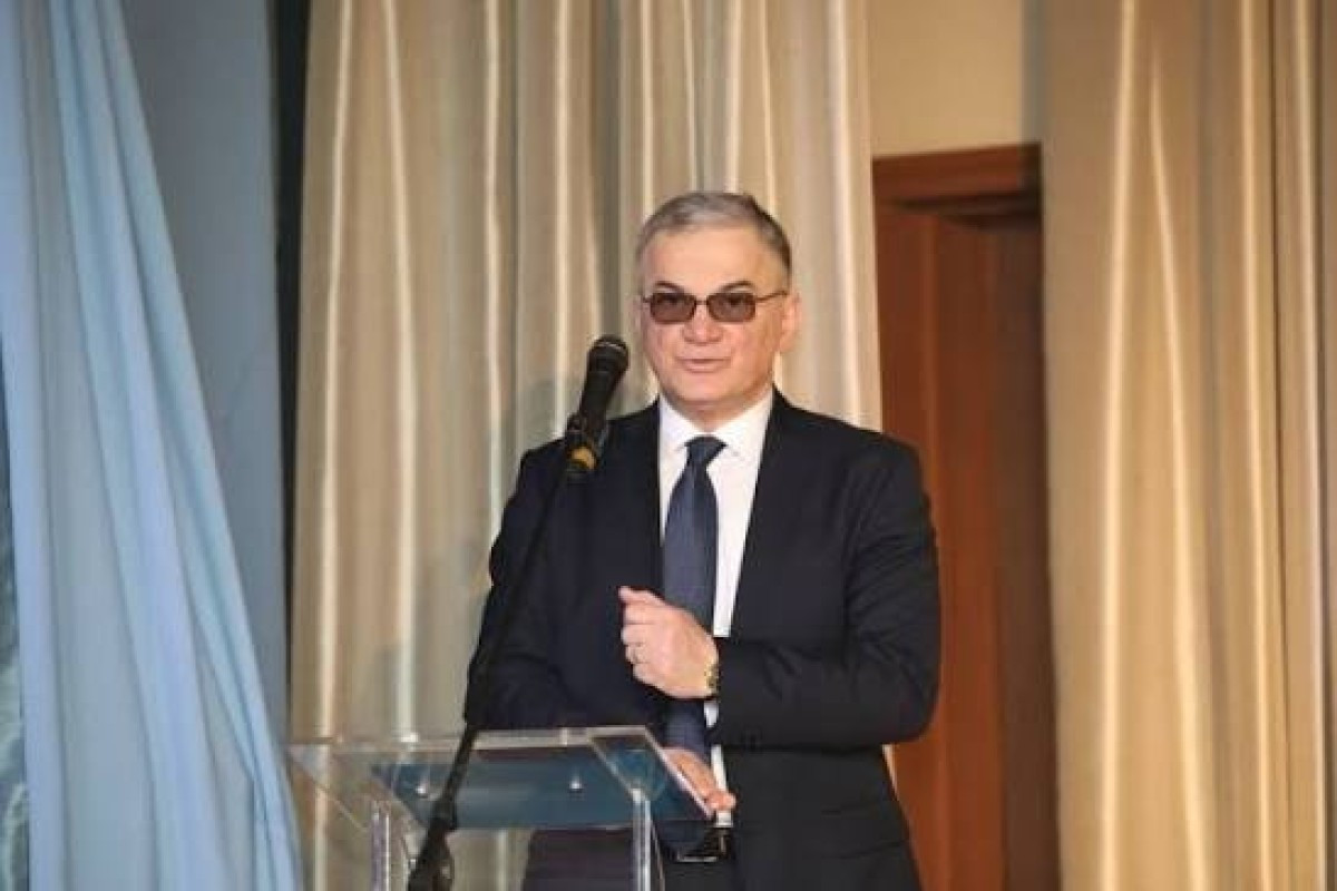 Sabiq baş konsulun məhkəməsi təxirə salındı