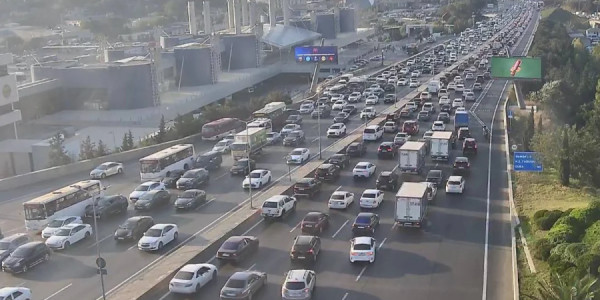 Hazırda Bakıda 26 istiqamətdə tıxac var:
