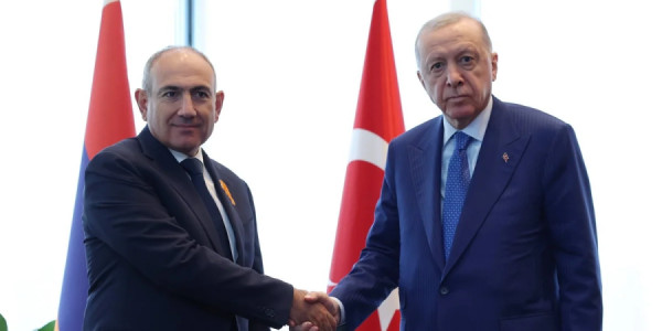 Ərdoğanla Paşinyan Azərbaycan-Ermənistan sülh prosesini müzakirə edib