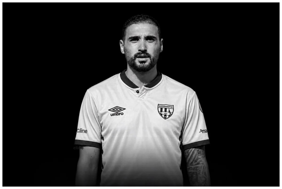 Məşhur futbolçu vəfat edib