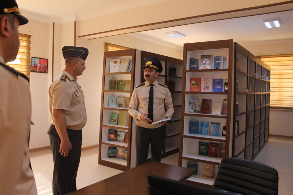 Naxçıvanda hərbi hissələrə RƏSMİ ZİYARƏT – hərbçilərlə görüş keçirildi