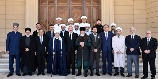 Bakıdan dünyaya birlik, sülh və həmrəylik mesajı