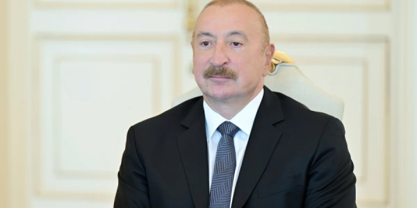 İlham Əliyev Çin və İtaliya şirkətlərinin rəhbər şəxslərini qəbul edib