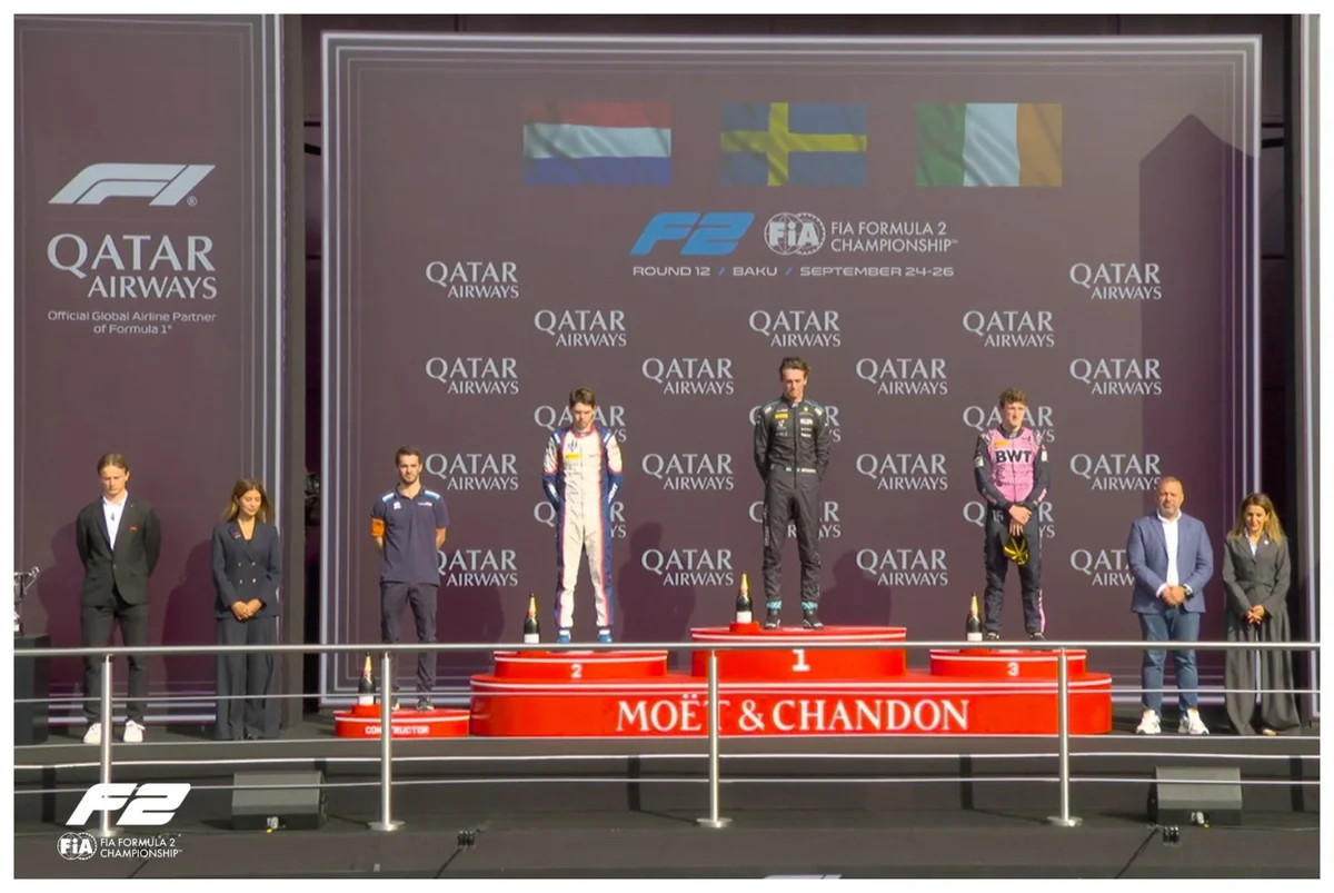 "Formula 2" üzrə Azərbaycan Qran-prisində sprint yarışının qalibi mükafatlandırılıb