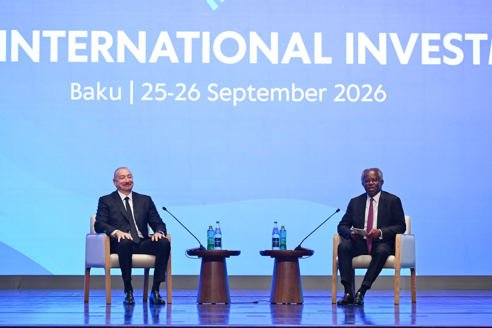 İlham Əliyev II Azərbaycan Beynəlxalq İnvestisiya Forumu çərçivəsində keçirilən tədbirdə iştirak edir