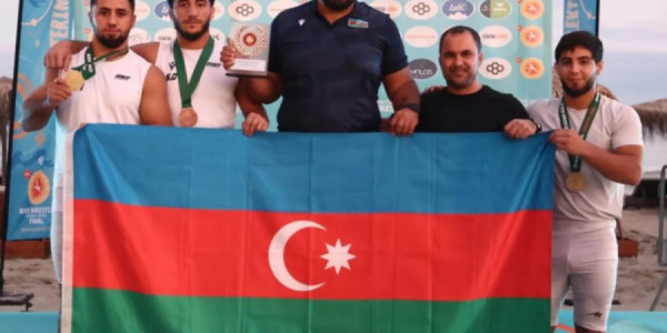 Azərbaycan millisi çimərlik güləşi üzrə Dünya Seriyasında birinci olub