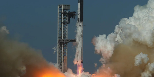 “SpaceX”dən tarixi addım: