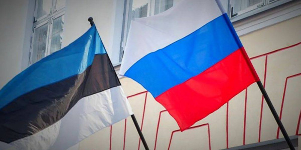 Estoniya Rusiyanı hərbi zavoda hücumda ittiham etdi