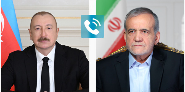 İlham Əliyev Məsud Pezeşkiana zəng edib