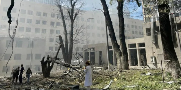 Kiyev cəbhə şəhərinə çevrilir