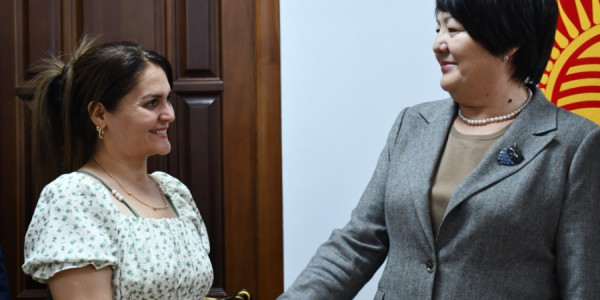 Qırğızıstanda iki məktəbdə Azərbaycan dilinin tədrisinə başlanılır