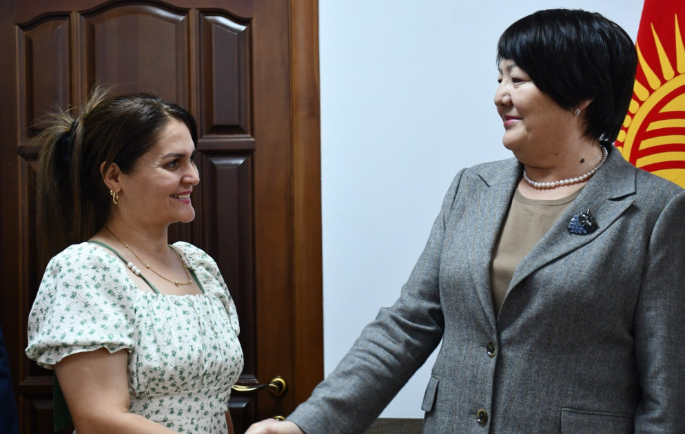 Qırğızıstanda iki məktəbdə Azərbaycan dilinin tədrisinə başlanılır