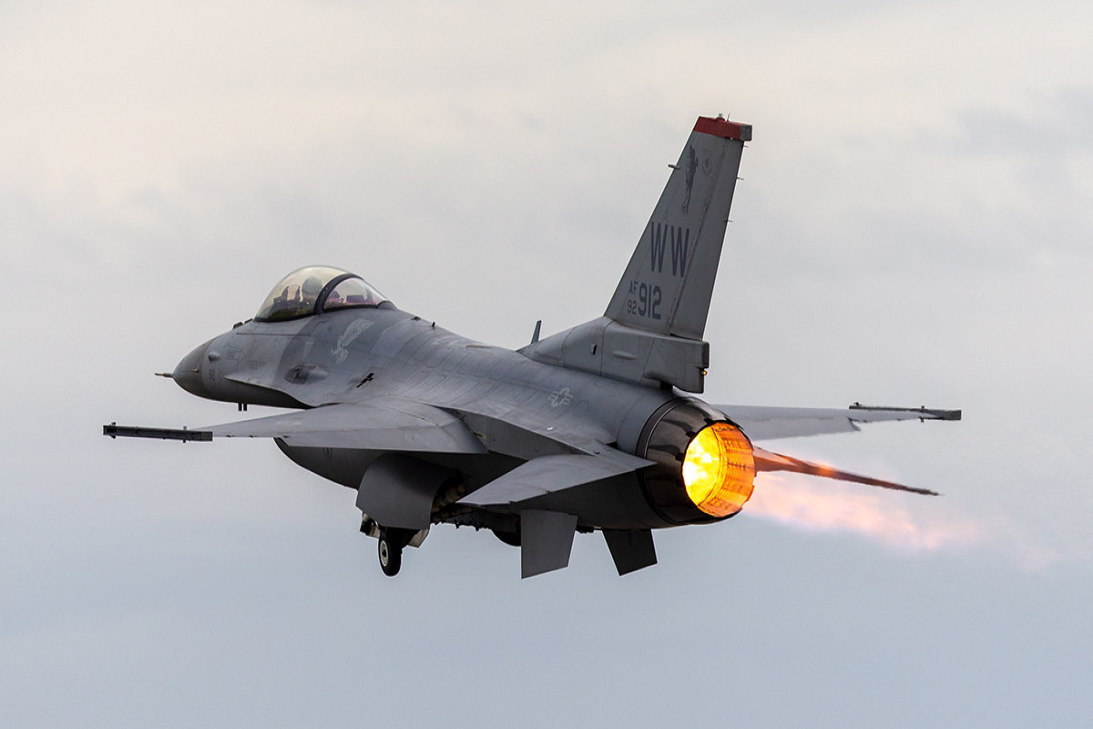 Belçika Ukraynaya F-16 tədarükünü sürətləndirir