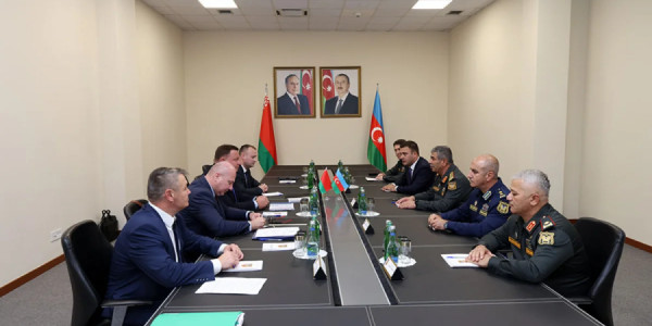 Azərbaycan və Belarus arasında müdafiə sahəsində əməkdaşlığın perspektivləri müzakirə edilib