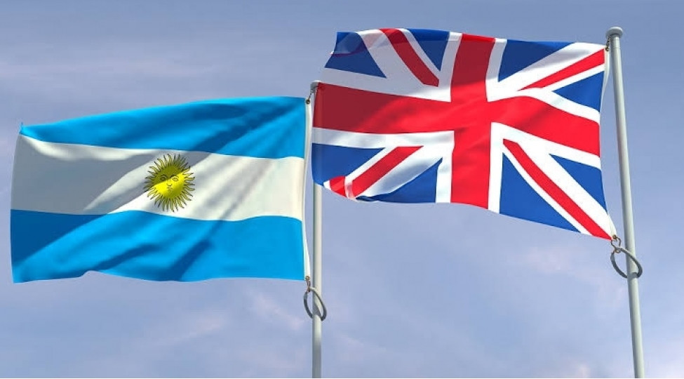 Argentina Britaniyadan neft layihəsini dayandırmağı tələb etdi
