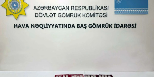 Şarja-Bakı reysi ilə gələn sərnişindən dəyəri 4 milyon manatdan çox brilyant aşkar edilib