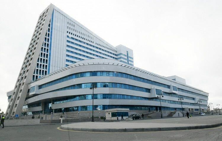 Yeni Klinikada onlayn növbə sistemi ödənişli oldu