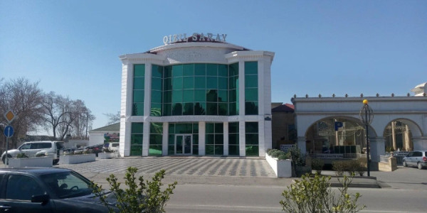 “Qızıl Saray” şadlıq evində istehlaka yararsız ətlər aşkarlanıb