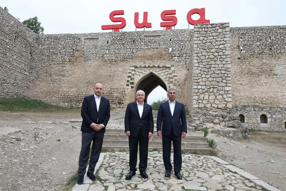 Yaşar Gülər, Zakir Həsənov və İrakli Çikovani Şuşada olublar