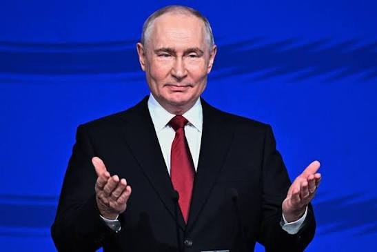 Putin BMT-nin idarə olunmasını tənqid edib