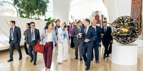 AQEM Media Forumunun iştirakçıları Heydər Əliyev Mərkəzi ilə tanış olublar