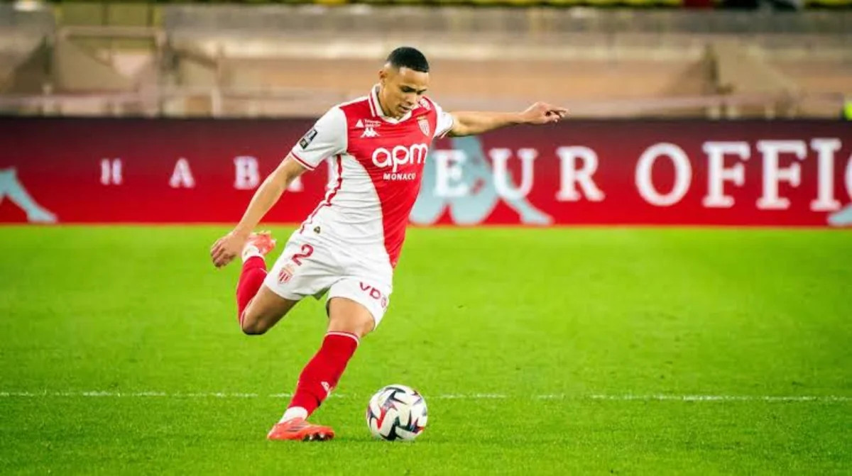 "Arsenal" "Monako"nun futbolçusu Vandersonla maraqlanır
