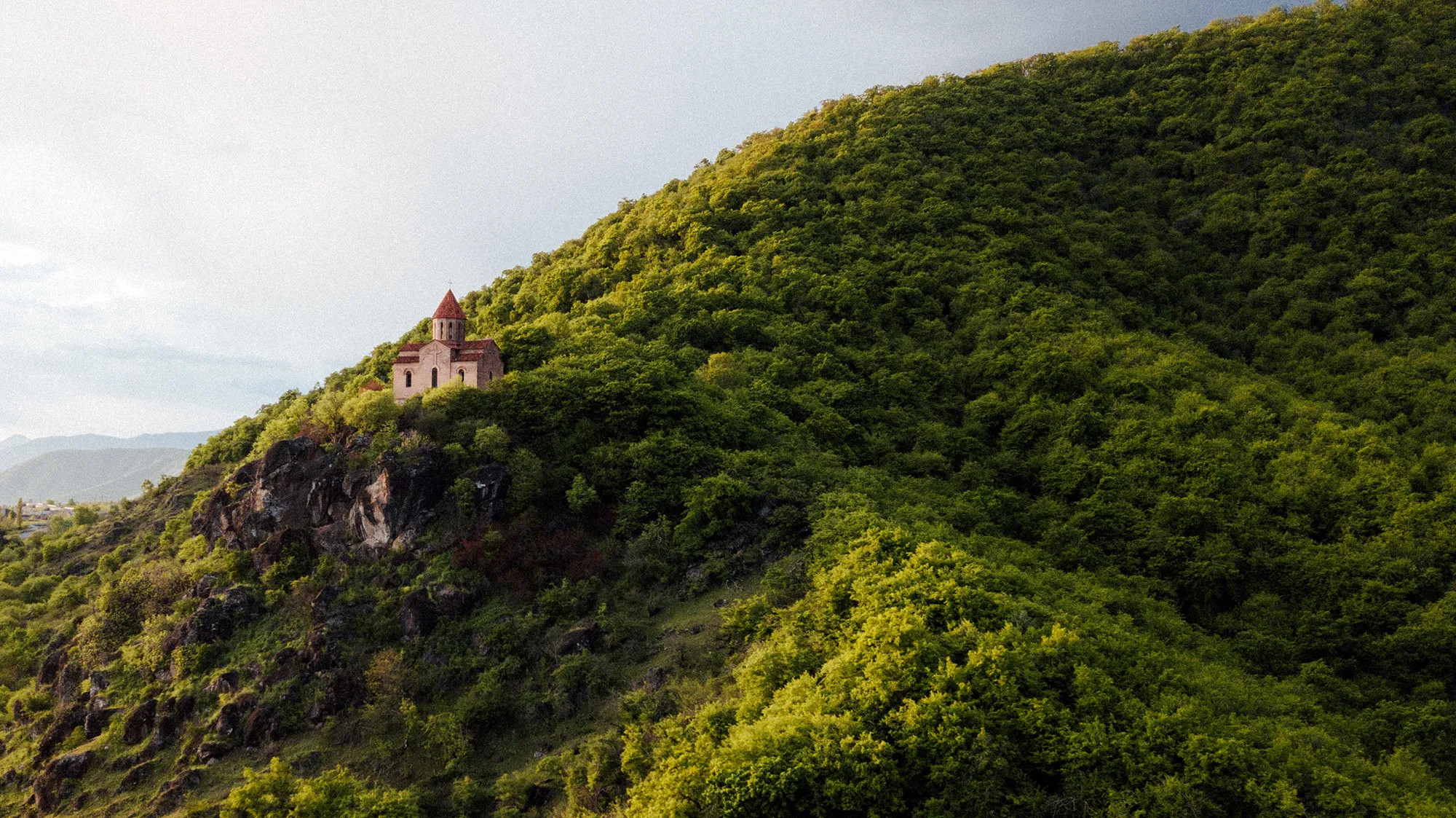 Kürmük məbədinin ardındakı gizlinlər