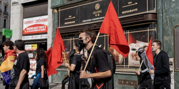 Mənzil böhranına etirazlar 50 şəhərə yayıldı