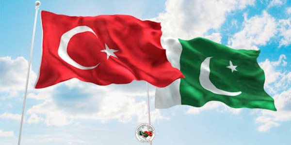 Türkiyə və Pakistan Səudiyyə Ərəbistanına hərbi qüvvə yerləşdirəcək