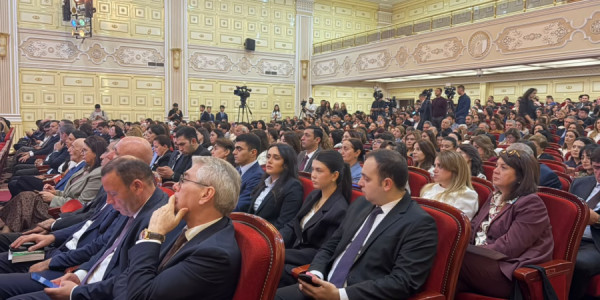 “Daha təhsilli gələcək”: BDU-da VII Beynəlxalq Forum keçirilir