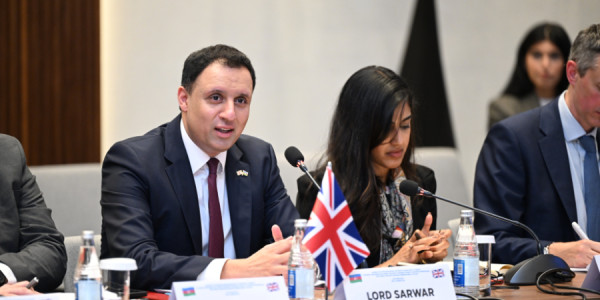 Anas Sarvar: Britaniya şirkətləri 30 ildən artıqdır ki, Azərbaycanın iqtisadi inkişafında fəal iştirak edir