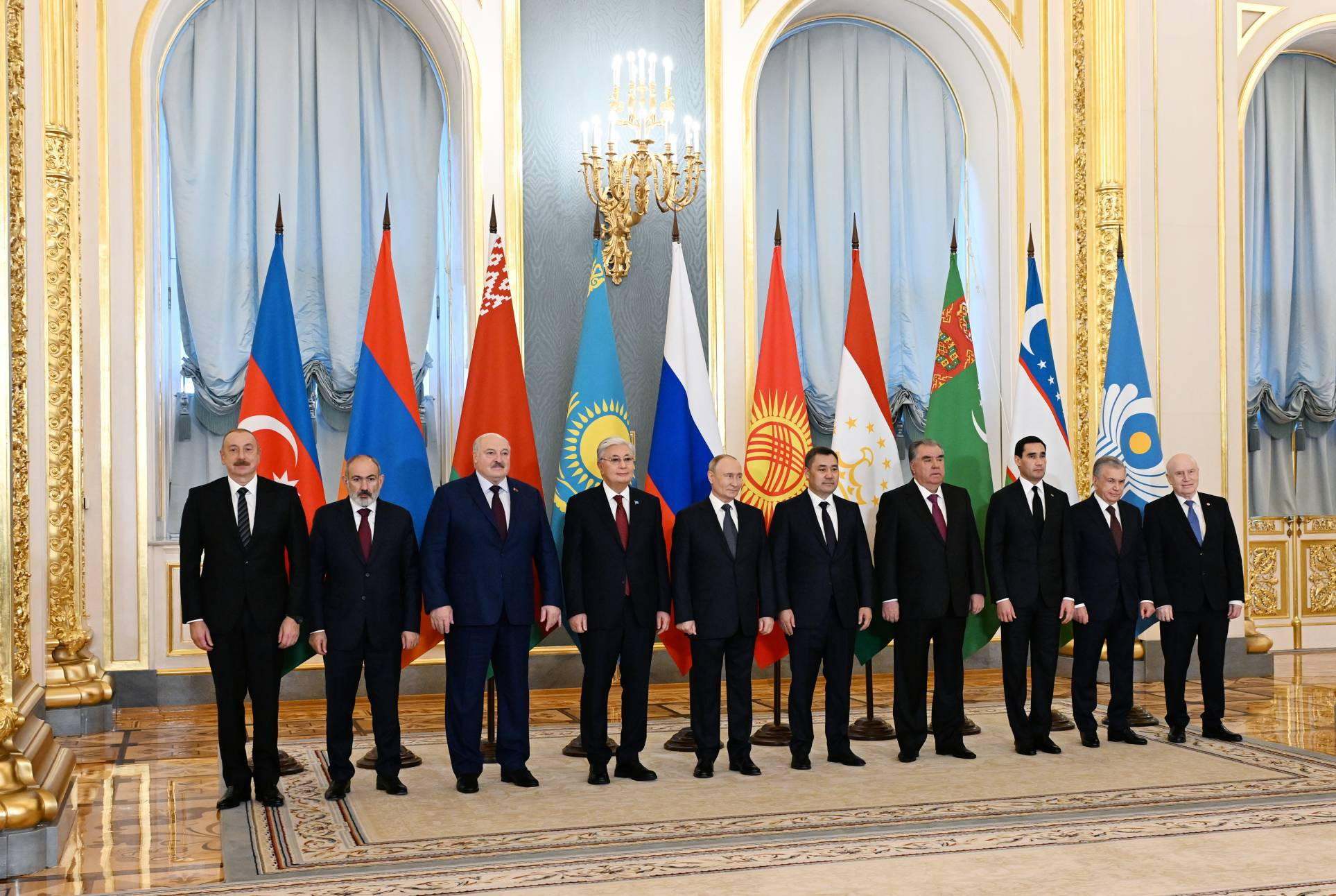 9 ölkə başçısı MDB sammitində iştirakını təsdiqlədi
