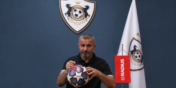 Qurban Qurbanovun imzalı xüsusi futbol topu hazırlandı
