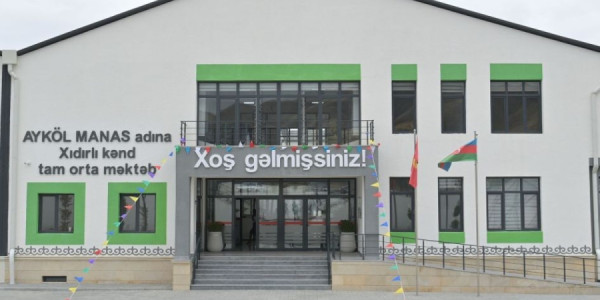 Ağdamda məktəbə Ayköl Manasın adı verildi