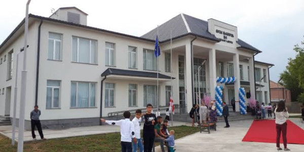 Gürcüstanda azərbaycandilli məktəblər kadr böhranı ilə üz-üzə: