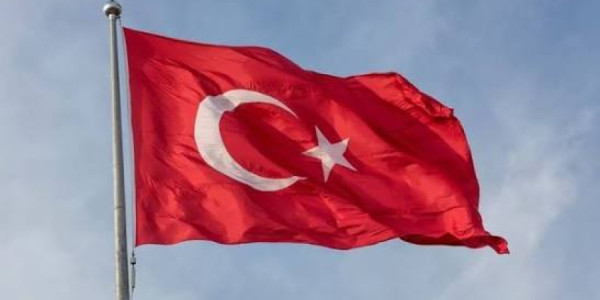 Türkiyədə uçuş zamanı rusiyalı turist öldü