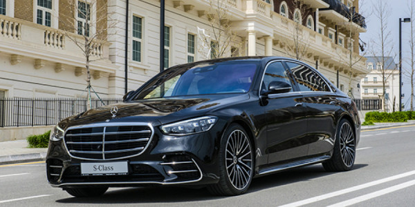 Mercedes-Benz sevənlər oxusun -