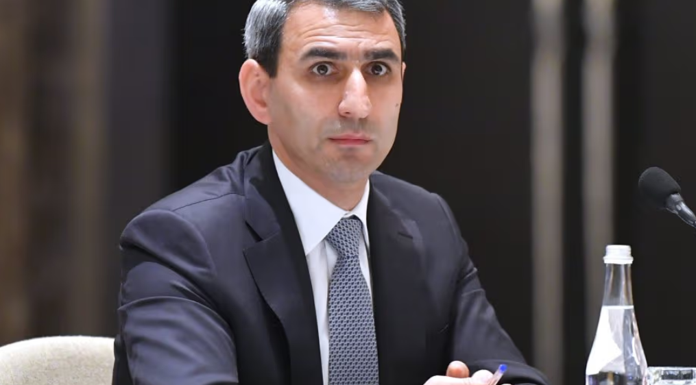 ADY sədri ona yüksək