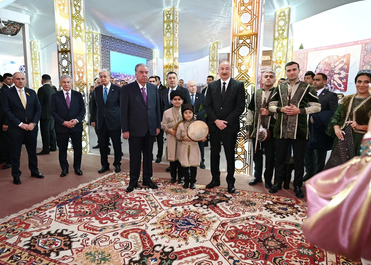Prezident İlham Əliyev MDB Ölkələrinin Milli Kulinariya Festivalı ilə tanış olub, rəsmi qəbulda iştirak edib