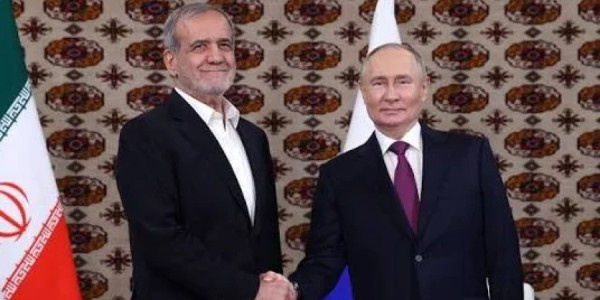 Putin və Pezeşkian Rusiya-İran əməkdaşlığını müzakirə etdi